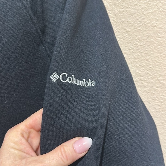 COLUMBIA Women’s Floral Graphic Sweatshirt, Size L - Picture 3 of 5